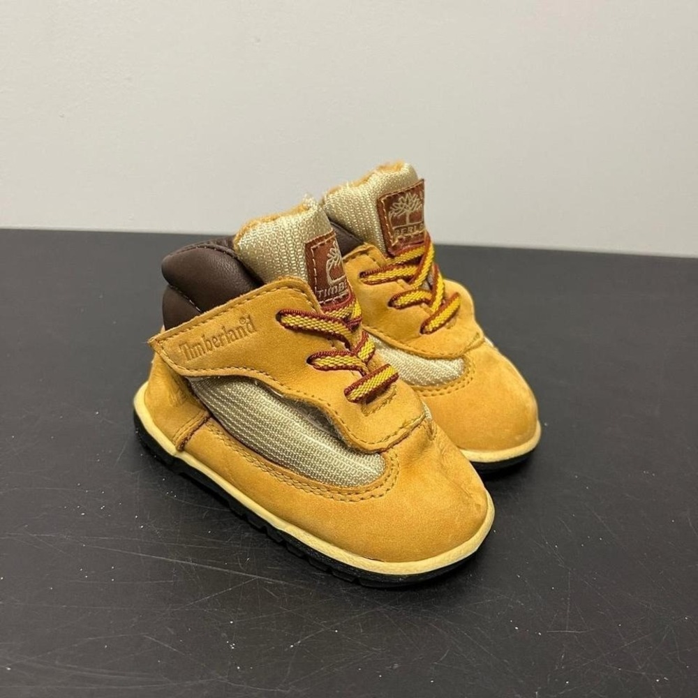 Timberland Infant Size 2 Wheat Mesh Mid Top Boots Tan Kidcore 90s Y2K Mini Me